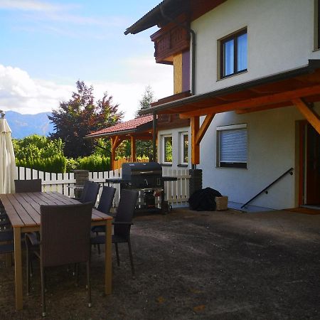 Ferienwohnung Haus Im Grünen Villach Exterior foto